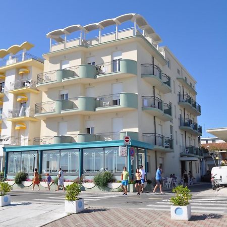Hotel Silvana Bellaria-Igea Marina Buitenkant foto